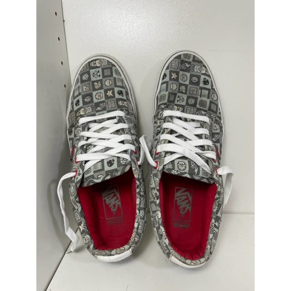Vans X Nintendo Shoe US Men’s 9.5 main image 5